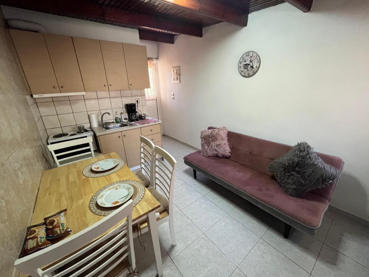 Artemis Apartment Near Athens Airport Eksteriør bilde