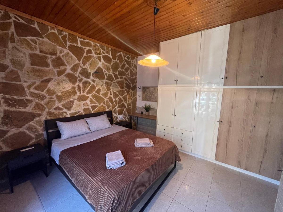 Artemis Apartment Near Athens Airport Eksteriør bilde