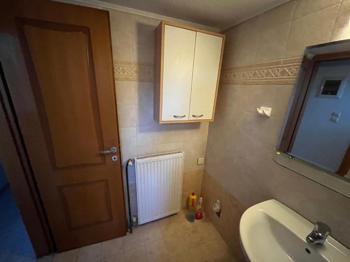 Artemis Apartment Near Athens Airport Eksteriør bilde
